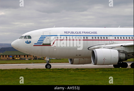 Französischer Airbus 310-340 basierend auf Charles de Gaulle (Roissy) Twin-Engine Verkehrsflugzeug gebaut von der Airbus-Konsortium Stockfoto