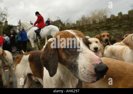 Tredegar Bauern Jagd Boxing Day treffen in der Kneipe Tredegar Arme Bassaleg in der Nähe von Newport Gwent Wales UK GB Stockfoto