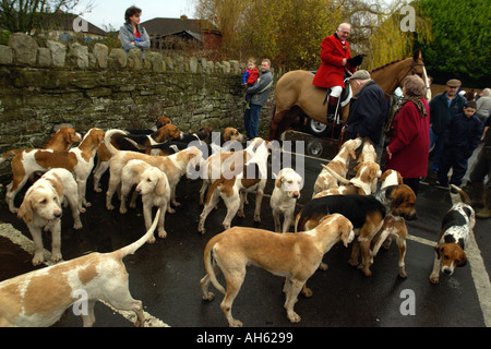 Tredegar Bauern Jagd Boxing Day treffen in der Kneipe Tredegar Arme Bassaleg in der Nähe von Newport Gwent Wales UK GB Stockfoto