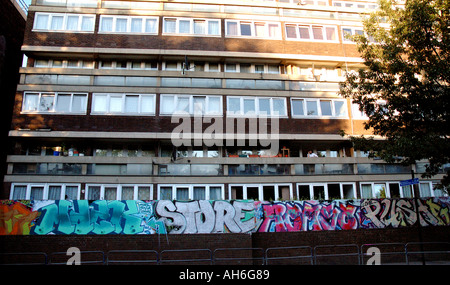 Massive Rat Wohnsiedlung in West-london Stockfoto