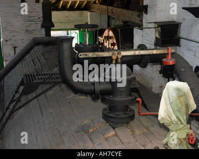 Oben auf dem Lancashire-Kessel bei Crofton Lichtstrahl Motoren Stockfoto