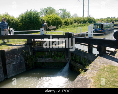 Sperren Sie 60 Crofton Locks, Kennet und Avon Kanal Stockfoto