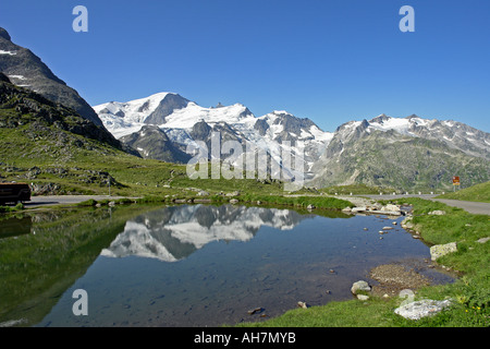 Der höchste Punkt der Sustenpass in der Schweiz auf dem Weg von Meiringen, Wassen Stockfoto