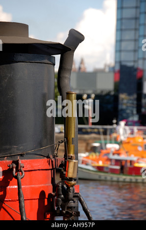 Die Trichter und die Leitungen von der Vital Spark eine berühmte Clyde Puffer Stockfoto