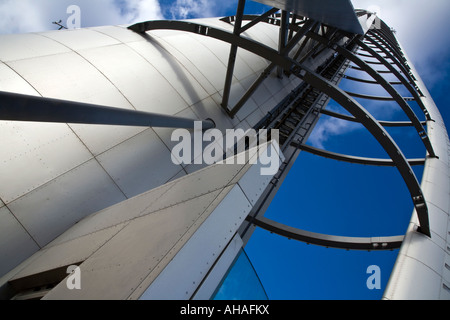 Nach oben auf das Skelett wie Struktur der Glasgow Tower, Glasgow, Schottland Stockfoto