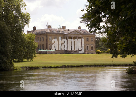 UK Hampshire Romsey Broadlands Haus CLA Game Fair Angeln am Fluss Test Stockfoto