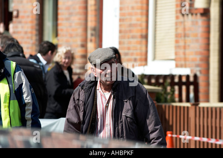 Pete Postlethwaite am Filmset den Ring zu schließen Stockfoto