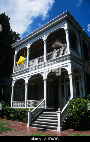 Großes Haus im Garden District, New Orleans, Louisiana, USA Stockfoto