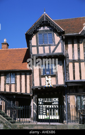 Haupteingang, Lord Leycester Hospital, Warwick, England, Vereinigtes Königreich. Stockfoto