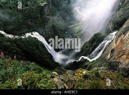 Voringsfossen Wasserfall, Hardanger Region, westlichen Fjorde, Norwegen Stockfoto