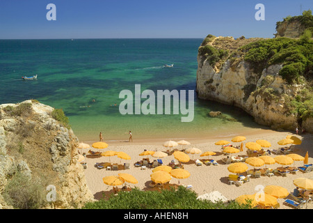 Vila Vita, einer kleinen Bucht in der Nähe von Armacao de Pera, Algarve, Portugal Stockfoto