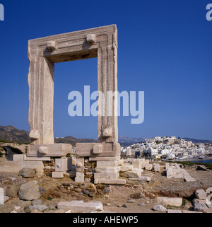 Platz gewölbt Tempel des Apollo und Naxos Stadt jenseits auf Naxos Insel der griechischen Inseln Griechenland Stockfoto