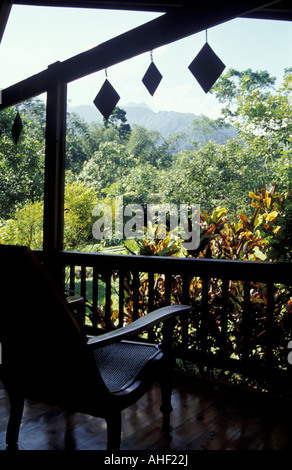 Blick von der Veranda im The Lodge at Pico Bonito in der Nähe von La Ceiba, Honduras Stockfoto
