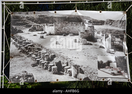 Plakat-Darstellung der Ausgrabungen der Ruinen der antiken Theater von Karthago, Tunesien Stockfoto