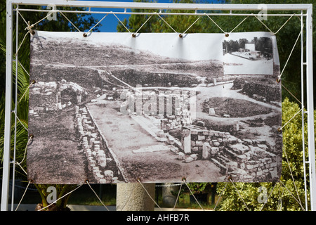 Plakat-Darstellung der Ausgrabungen der Ruinen der antiken Theater von Karthago, Tunesien Stockfoto