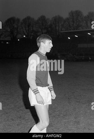 Fußball, European Cup Winners Cup, 1965/1966, Halbfinale, Rückkehr Bein, Borussia Dortmund vs. West Ham United 3:1, Stadion Rote Erde in Dortmund, Fußballspieler, Martin Peters (West Ham) Stockfoto