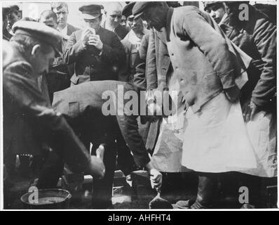 Lenin legt Stein Stockfoto