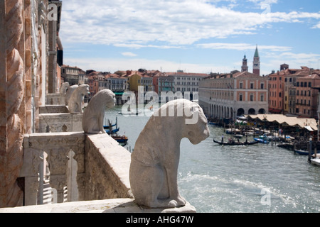 Blick vom Balkon von Ca D'Oro über Canal auf Gegend von Rialto Venedig Veneto Italien Europa EU Stockfoto