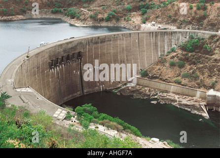 Kariba-Talsperre Lake Kariba und dem Sambesi-Fluss von der Zimbabwe Seite gesehen Stockfoto