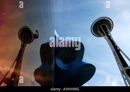 Blick auf die Space Needle und Experience Music Project in Seattle, USA Stockfoto