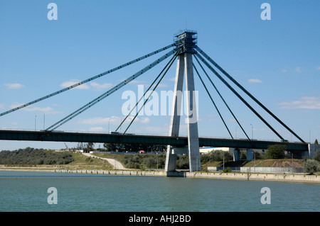 Kanal verbindet Donau und schwarzem Meer, Kabelbrücke Stockfoto