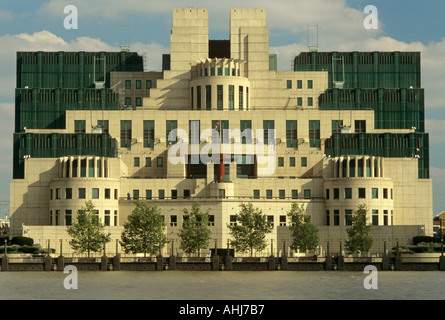 MI6 Building Vauxhall London England Vereinigtes Königreich Stockfoto