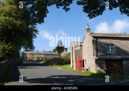 Hauptstraße von Downham Dorf in East Lancashire Stockfoto