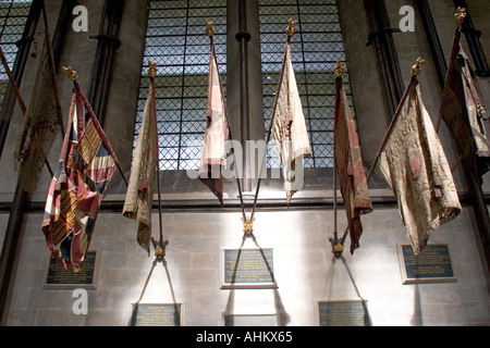 Farben der Wiltshire Regiment in Salisbury Kathedrale GB UK Stockfoto