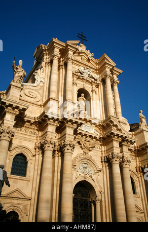 Die Kathedrale am Piazza del Duomo Syrakus Sizilien Stockfoto