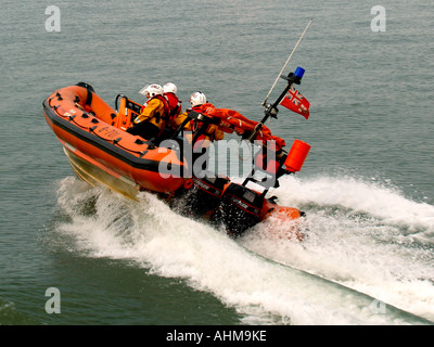 RNLI Atlantic 75 Rettungsboot aus Weston-super-Mare, North Somerset, England, UK. Stockfoto