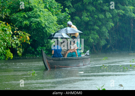 LEBEN WÄHREND DER MONSUN IN KERALA Stockfoto