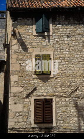 Fensterläden Split Stockfoto
