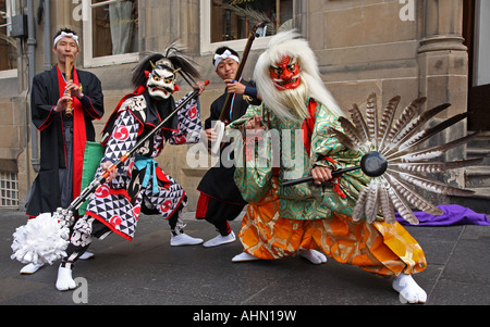 Japanischen Tanz Troupe Edinburgh Fringe Festival Royal Mile Edinburgh Schottland Stockfoto