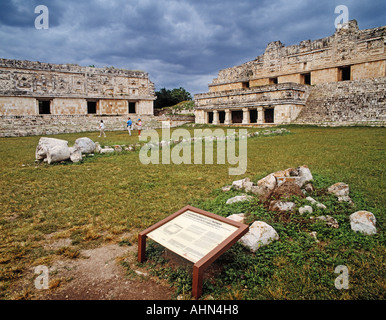 Uxmal-Yucatan-Mexiko Innenhof der Nonnen Stockfoto