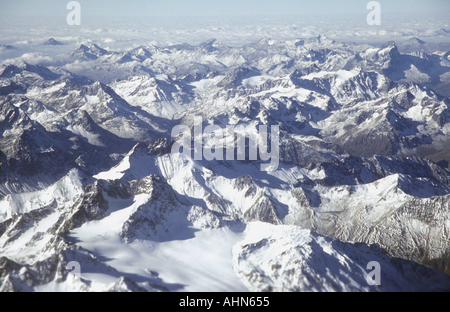 Die Schweizer Alpen, genommen aus dem Fenster eines Flugzeugs Stockfoto