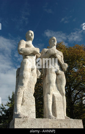 Statuen der NS-Zeit im Berliner Olympiastadion Stockfoto