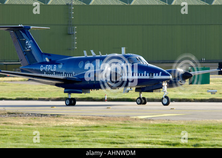 Flug Präzision Ltd Buche Super King Air B200 G-FPLB arbeiten am Flugplatz-Landebahn-Kalibrierung Stockfoto