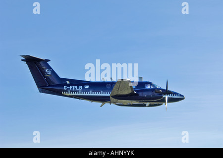 Flug Präzision Ltd Buche Super King Air B200 G-FPLB arbeiten am Flugplatz-Landebahn-Kalibrierung Stockfoto