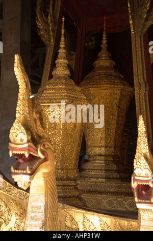 Grabbeigaben Beförderung von Xieng Thong Tempel in Luang Prabang Laos mit königlichen Beerdigung Urnen Stockfoto