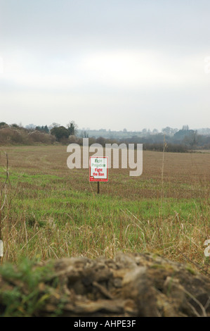 Landschaft-Allianz-Wegweiser in einem ländlichen Gebiet Stockfoto