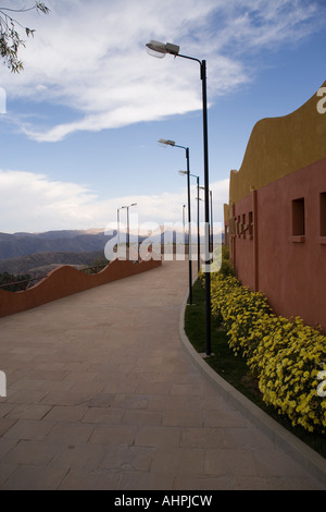 Parque Cretacico, der neue Dinosaurier-Park eingerichtet, zu übersehen, die Dinosaurier-Fußspuren an der Cal Orko Berg Sucre, Bolivien Stockfoto