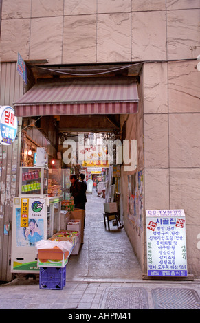 Ständen befindet sich an der Myungdung Street am Morgen Stadt Seoul Südkorea Stockfoto