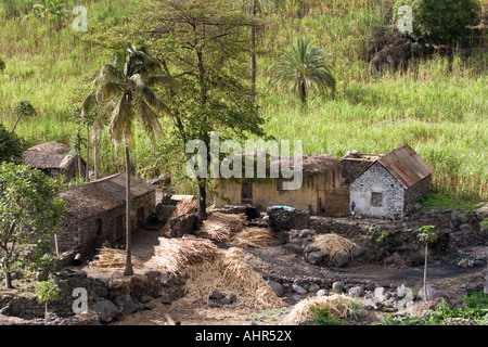 Kleinen Zuckerrohr Bauernhof im Tal Ribeira Paul auf der Insel Santo Antao in Kap Verde Stockfoto