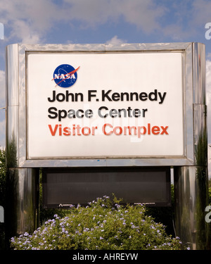 John F. Kennedy Space Center Visitor Complex, Eingangsschild in Titusville, Florida, USA. Stockfoto