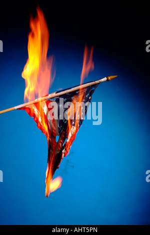 Brennende Filmschaffender Flagge Stockfoto