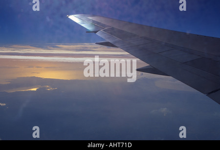 Tragfläche und Himmel Stockfoto