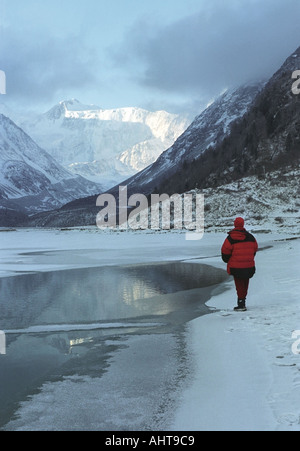 Teils überdachte Akkem See mit Eis Altai Russland Stockfoto