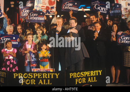 Vizepräsident Al Gore auf einer Presidential Kundgebung für Gore Lieberman am 31. Oktober 2000 in Westwood Village Los Angeles Stockfoto