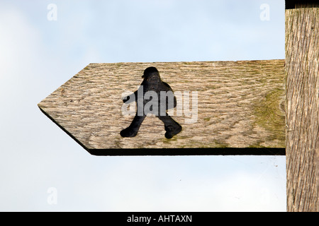 öffentlichen Fußweg unterzeichnen Silverdale Newcastle unter Lyme Staffordshire England uk Stockfoto