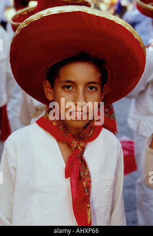 1 mexikanischen Jungen, einer mexikanischen Jungen, 1, ein, mexikanische Junge, Junge, Junge, Kind, Portrait, Guelaguetza Festival, Oaxaca, Oaxaca de Juárez, Oaxaca, Mexiko Stockfoto